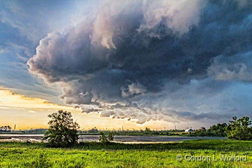 Incoming Storm_25280.jpg - Photographed along the Rideau Canal Waterway near Smiths Falls, Ontario, Canada.